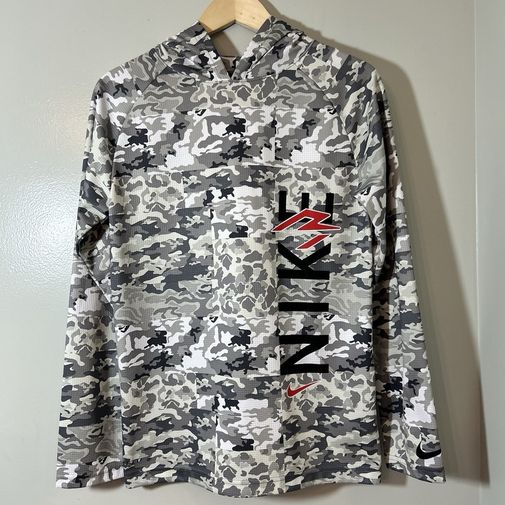 NIKE 3BRAND By Russel Wilson Light Hoodie Boys XL Camo Dri-Fit